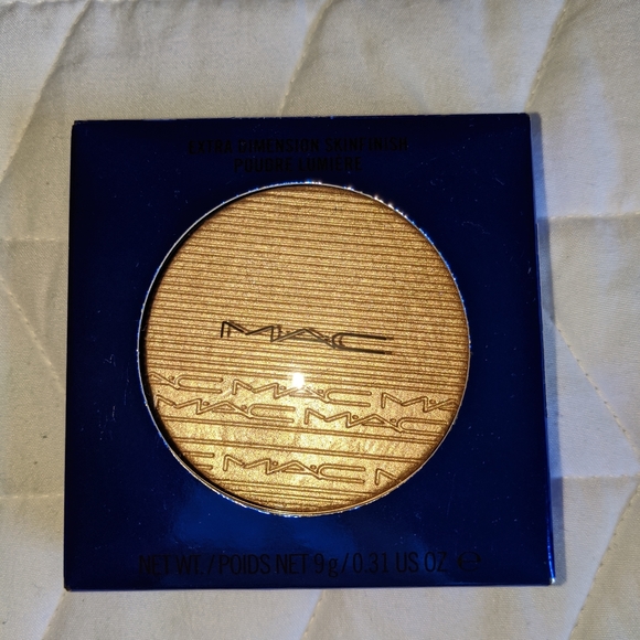 MAC highlight "oh darling" - Picture 4 of 4